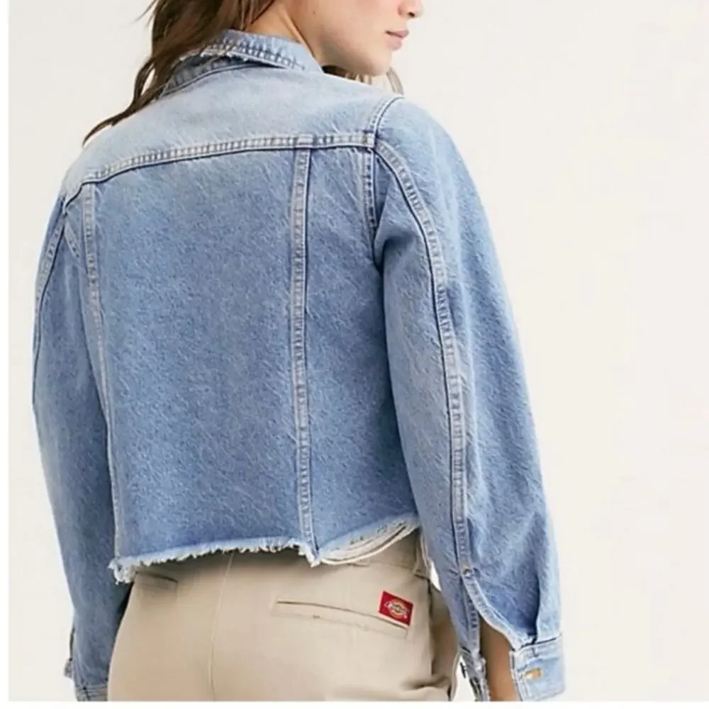FP We The Free Sz S Indira Raw Hem Cropped Denim Jacket Retro Streetwear Casual